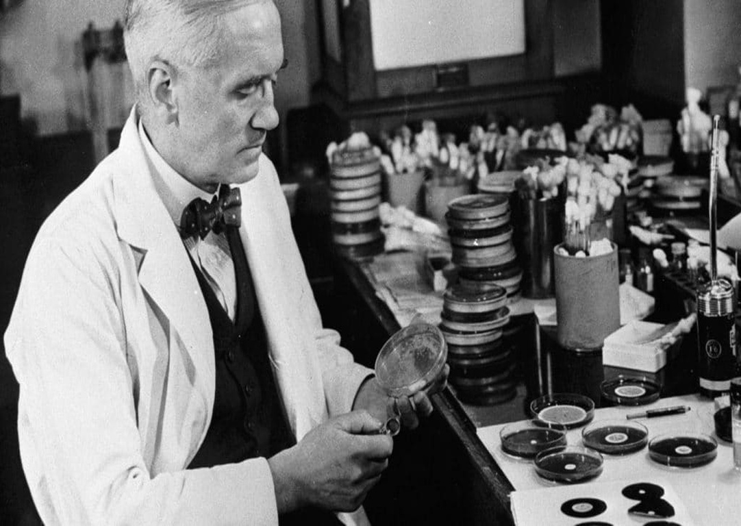 موضوع تعبير باللغة الانجليزية عن اختراع الاختراعات