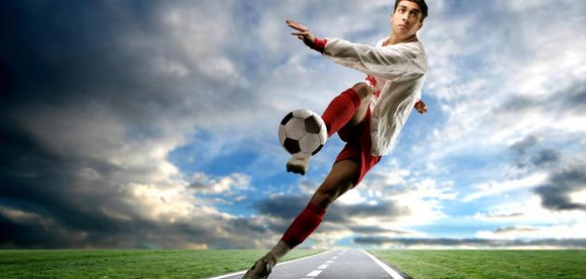 موضوع تعبير باللغة الانجليزية عن كرة القدم