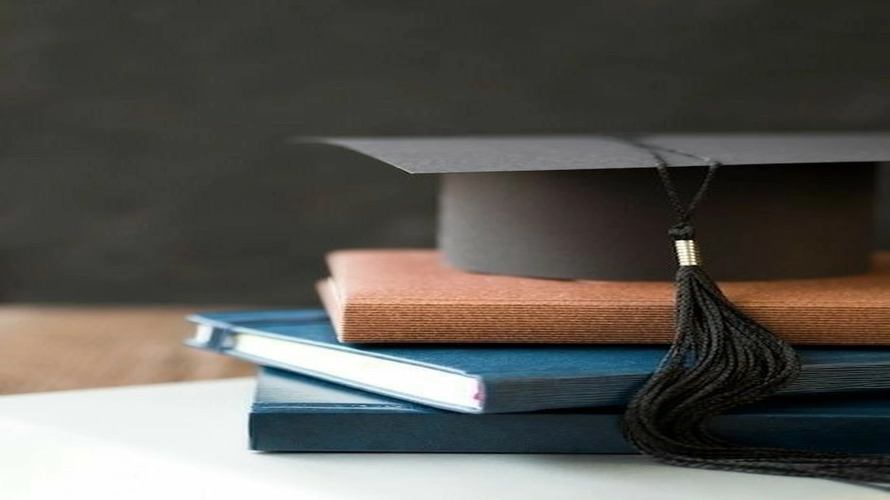 59 كابشن انجلش للتخرج عبارات تخرج بالانجليزي تويتر 2026