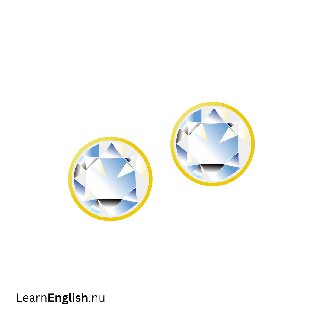 Stud earrings أقراط زر